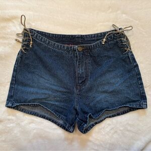 Vintage Mudd Dark Blue Lace-Up Jean Shorts Sz 7